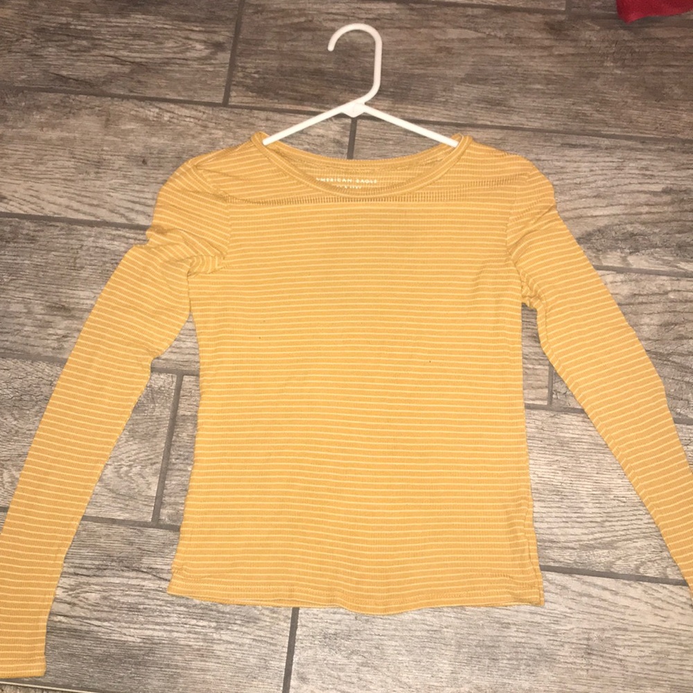 american eagle long sleeve PAY FOR SHIPPING!